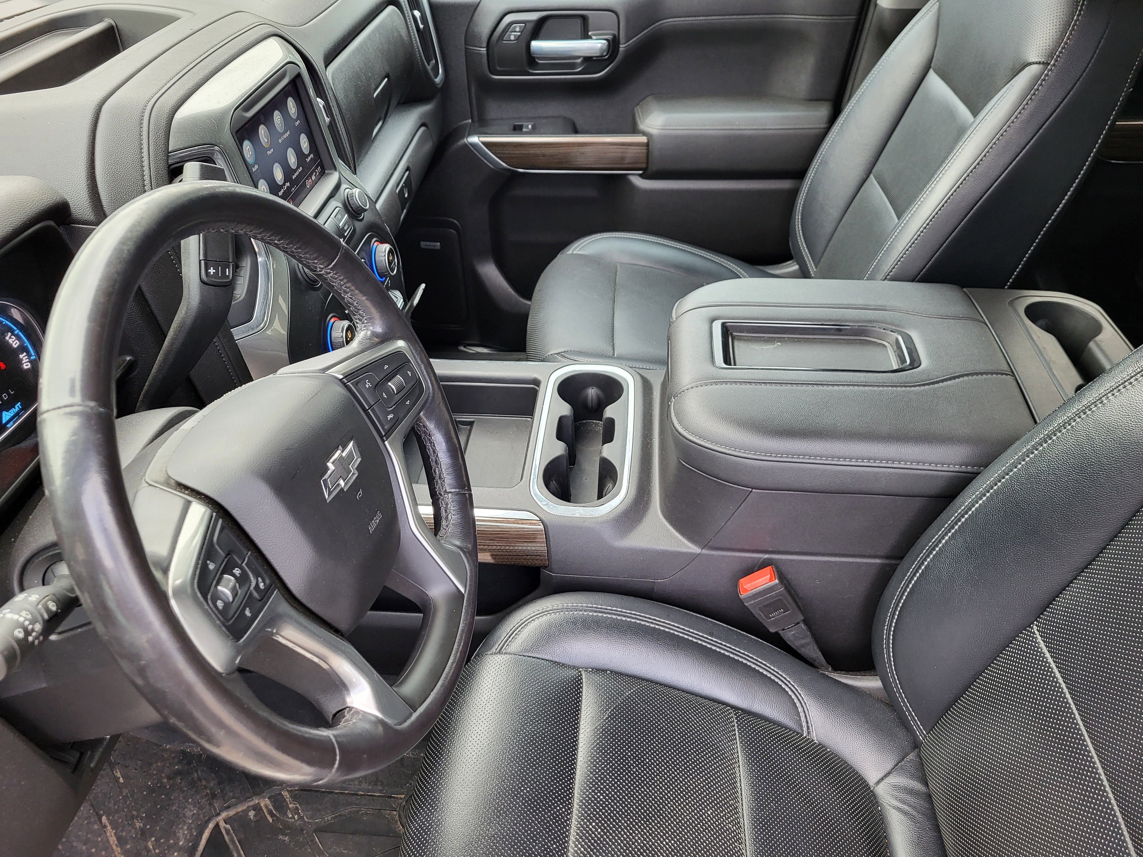 Used 2021 SUMMIT WHITE Chevrolet RST image 11