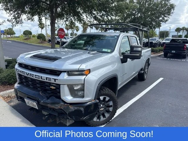 Used 2021 Silver Chevrolet Custom image 2