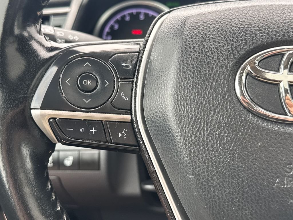 Used 2022 Black Toyota XLE image 18