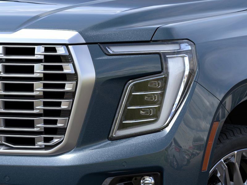 2026 GMC Yukon XL Denali - Photo 10