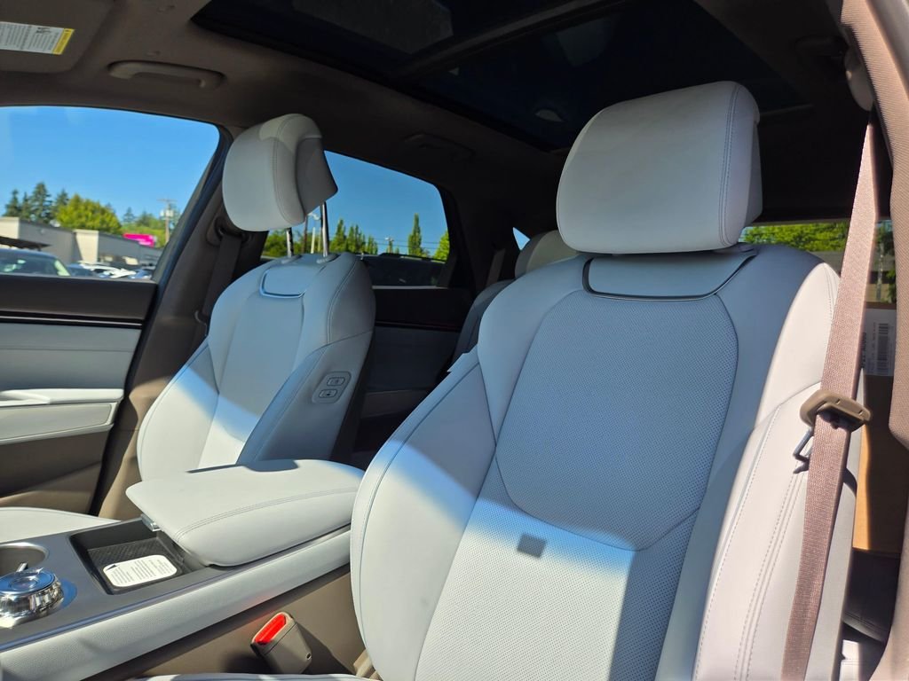 New 2026 Black Genesis 2.5T ADVANCED image 21
