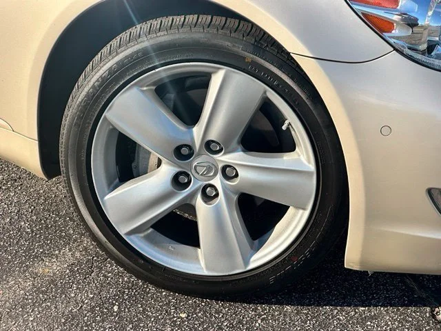Used 2010 Beige Lexus 460 image 6