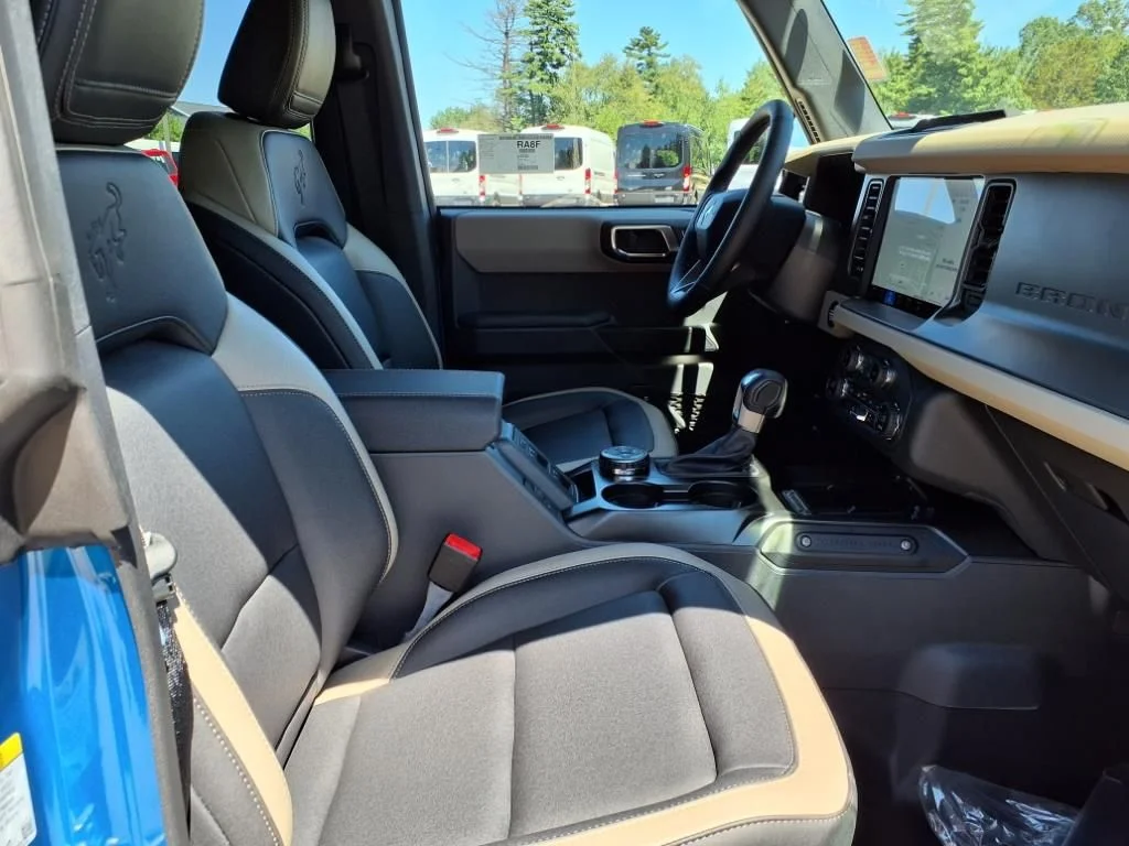 2025 Ford Bronco 4-Door Big Bend - Photo 6