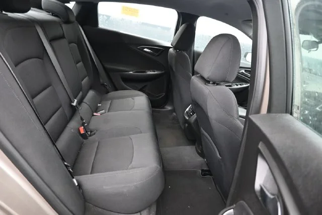 Used 2025 Mineral Gray Metallic Chevrolet LT image 7