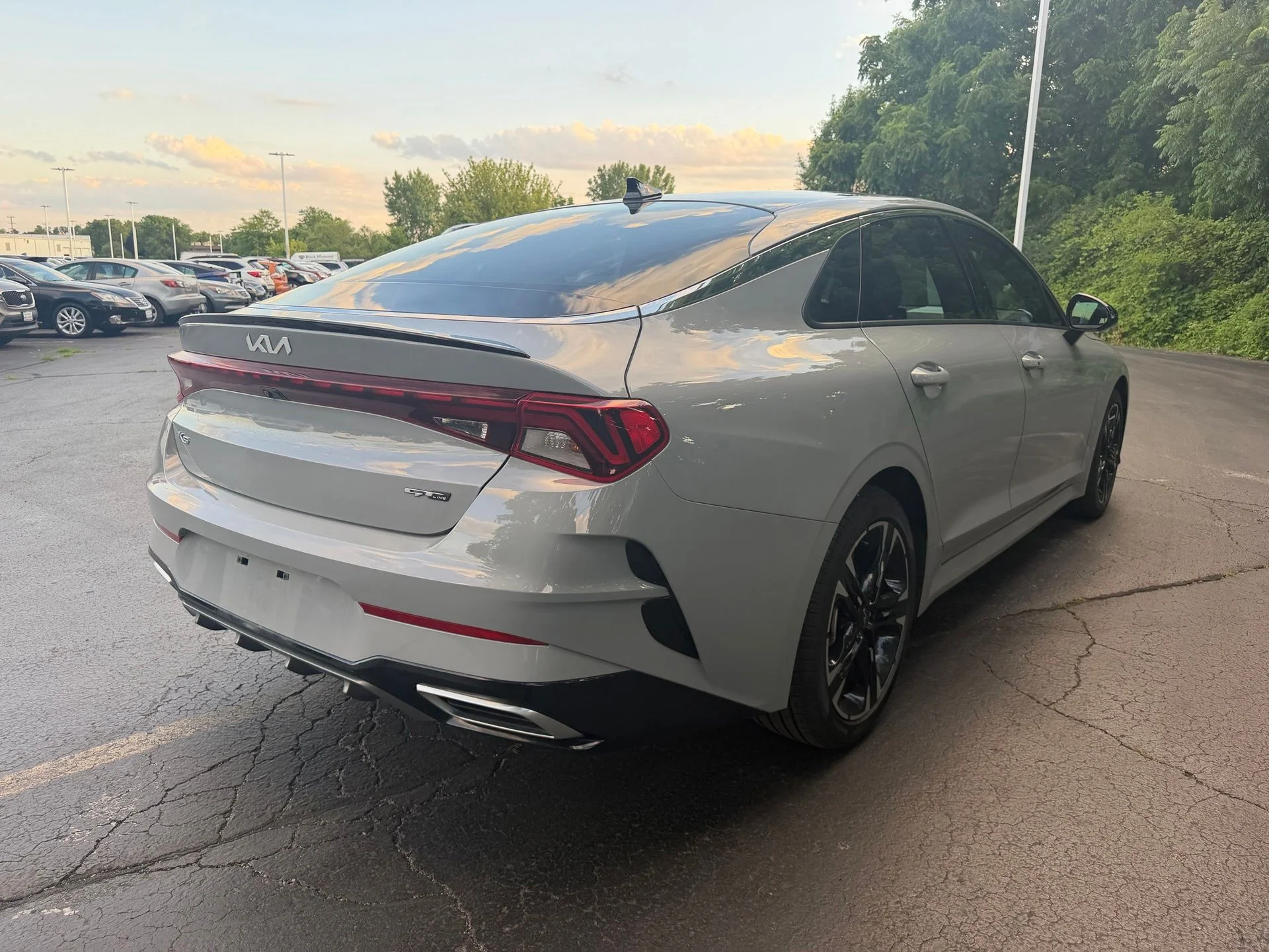 Used 2022 Gray Kia GT-Line image 6