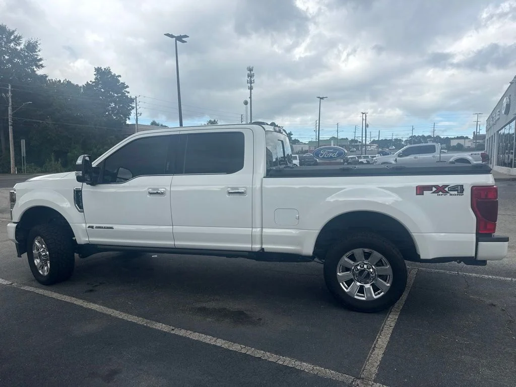 Used 2022 White Ford Platinum image 3