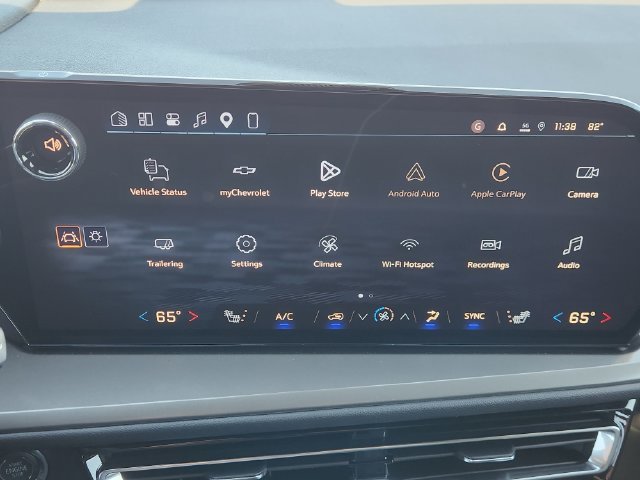 2027 Chevrolet Traverse LT - Photo 18