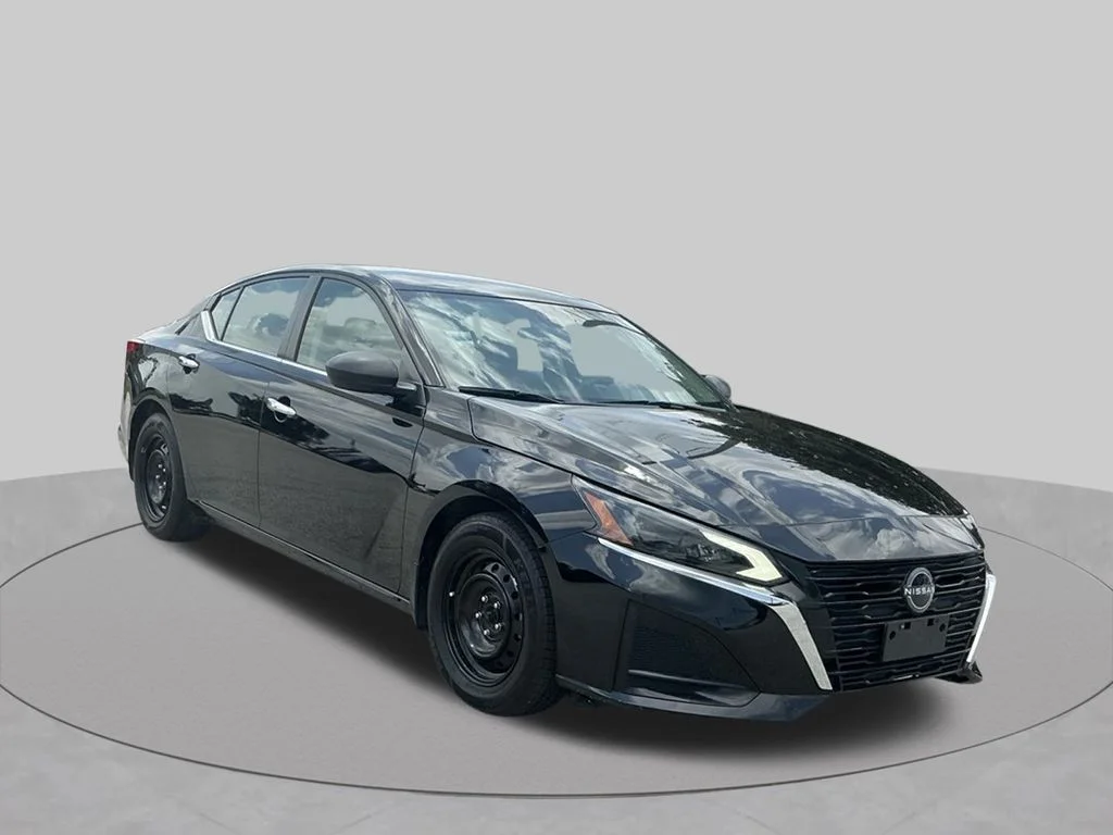 Used 2024 Black Nissan 2.5 S image 18