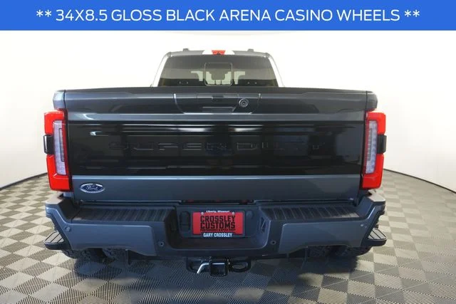 New 2025 Gray Ford Platinum image 4
