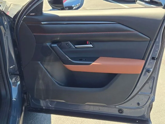 Used 2025 Gray Mazda 2.5 Turbo Meridian Edition image 5
