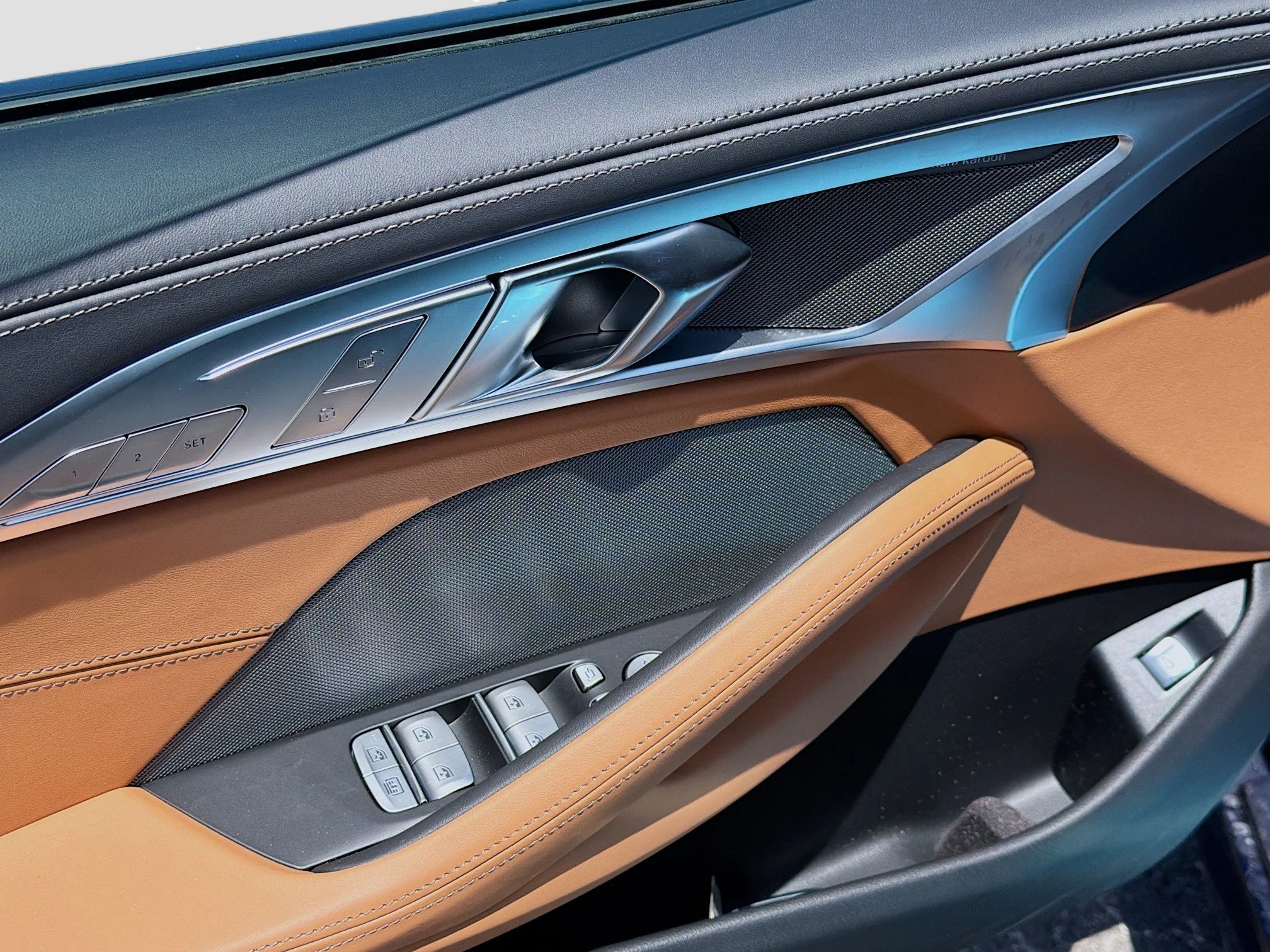 New 2026 Tanzanite Blue II Metallic BMW 840i image 22