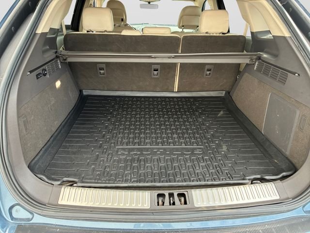 Used 2019 Blue Diamond Metallic Lincoln Reserve image 19