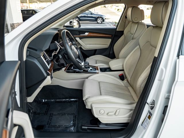 Used 2023 Glacier White Audi 45 S line Premium image 15