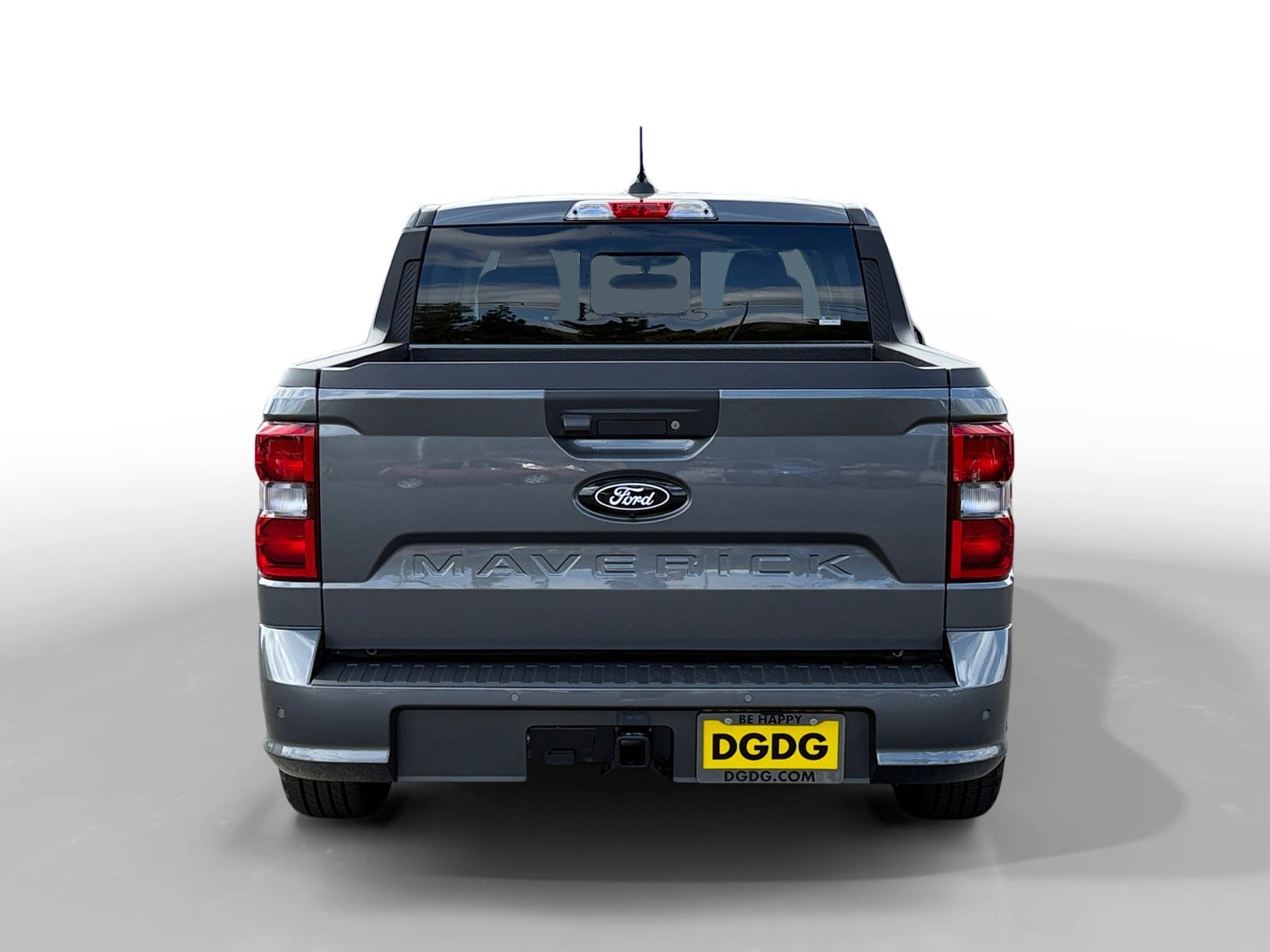 New 2025 Carbonized Gray Metallic Ford Lobo™ image 4