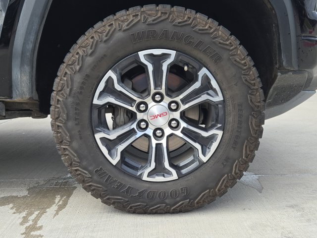 Used 2024 Black GMC AT4 image 21