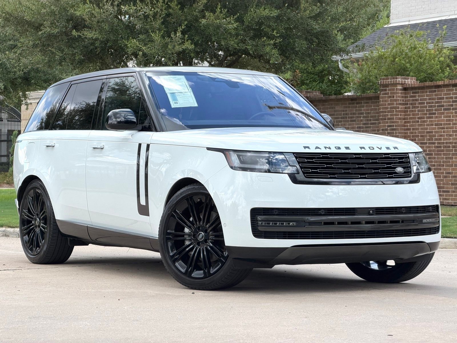 2022 Land Rover New Range Rover
