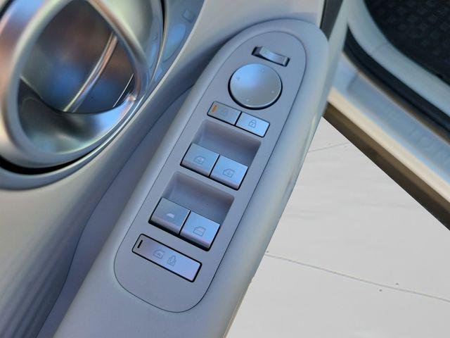 New 2026 Snow White Pearl Hyundai SE image 45