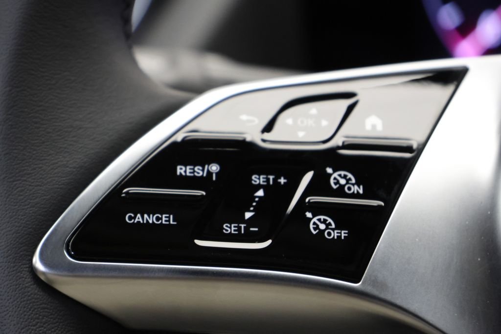 Used 2026 Polar White Mercedes-Benz GLA 250 image 20