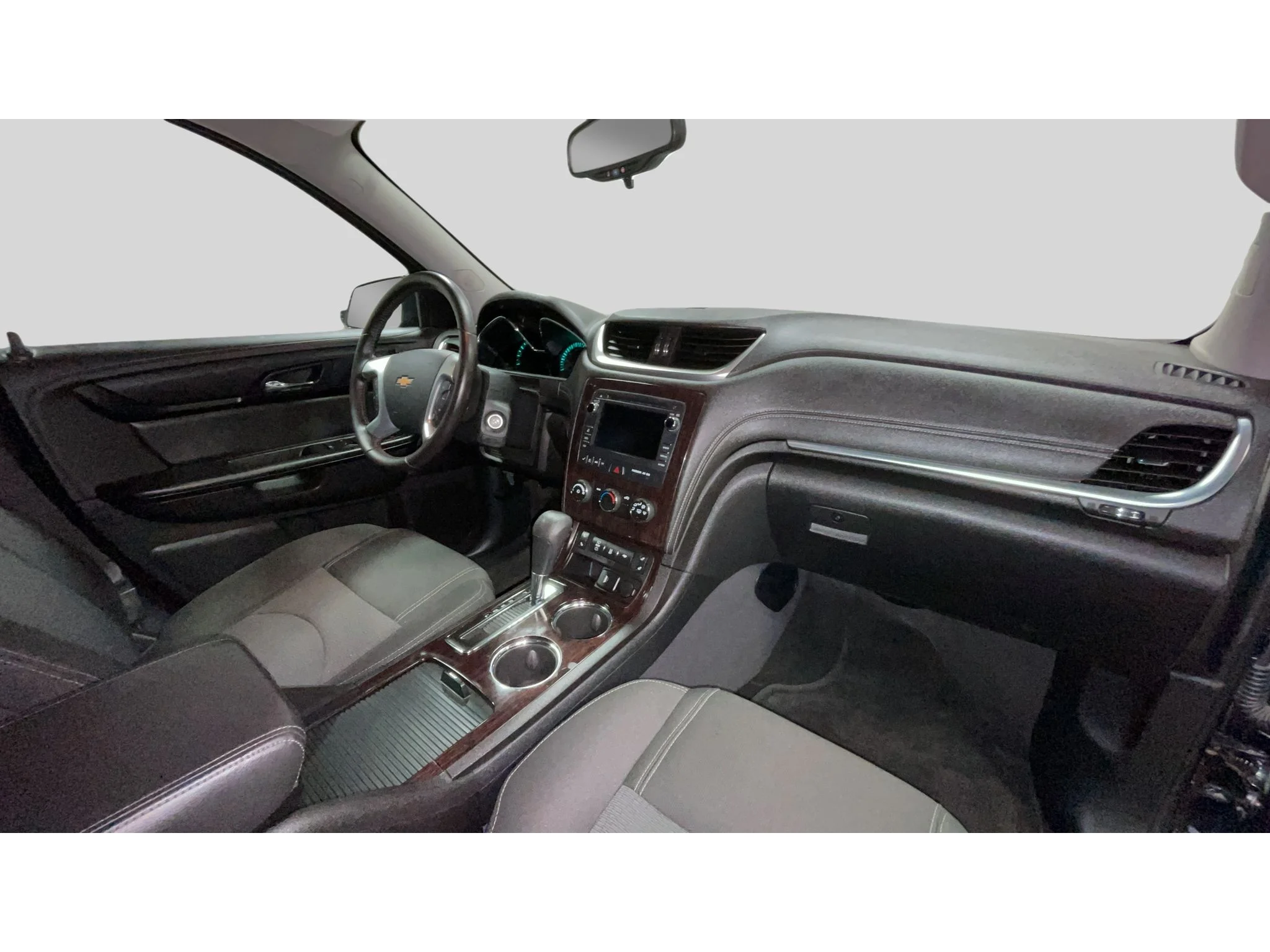 Used 2017 Tungsten Metallic Chevrolet LT image 18