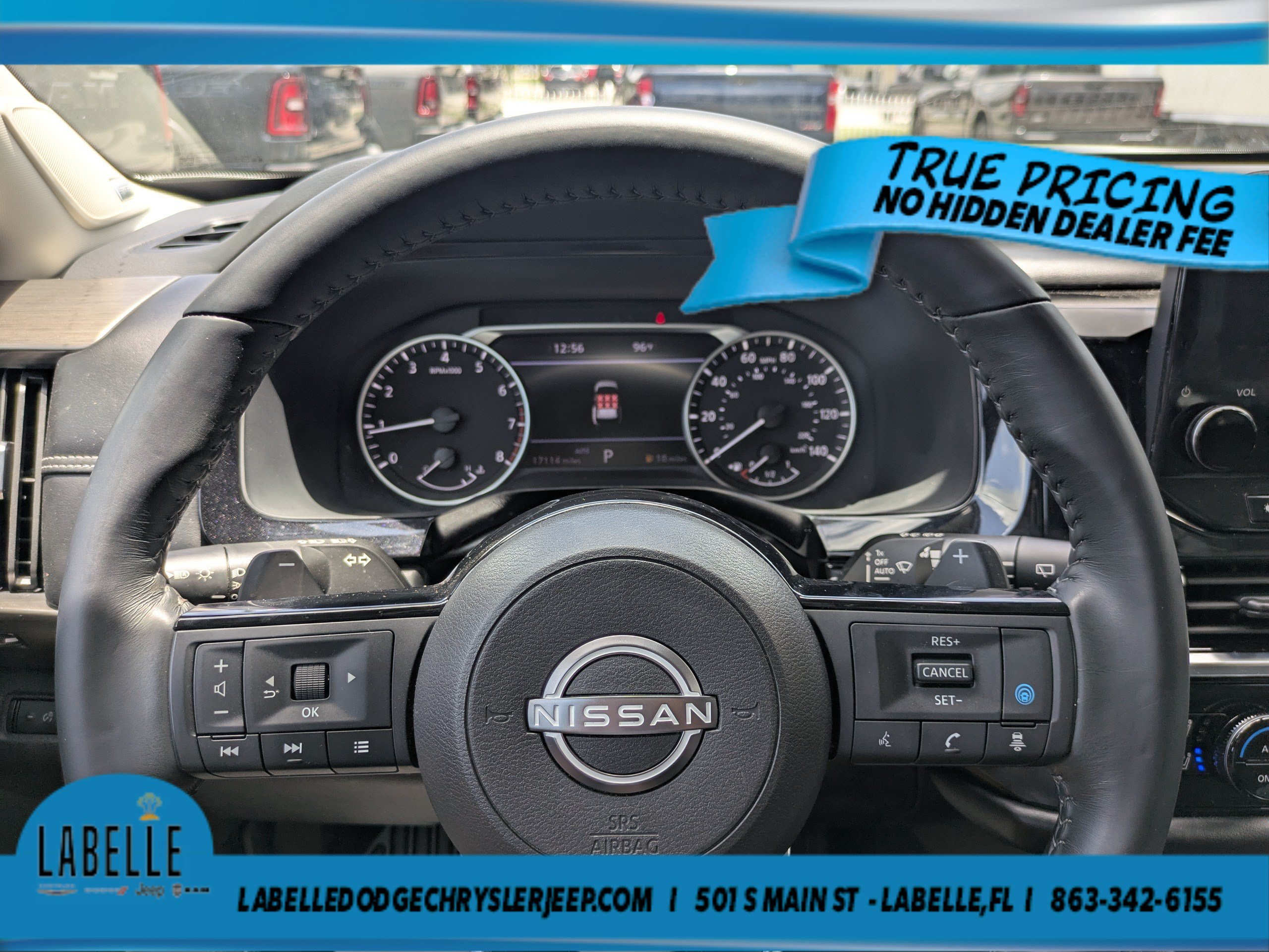 Used 2023 Pearl White Tricoat Nissan Platinum image 22