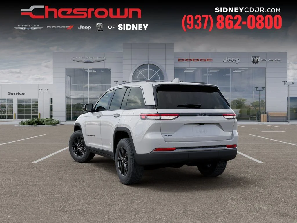 New 2026 Bright White Clear-Coat Exterior Paint Jeep Laredo Altitude image 3