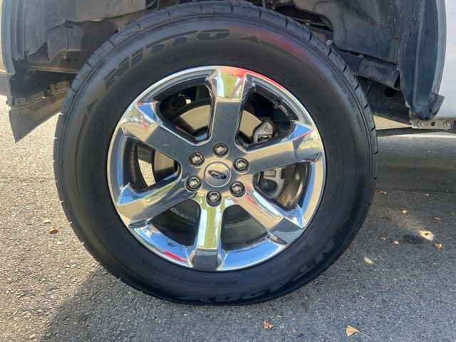 Used 2019 Silver Ford XLT image 6
