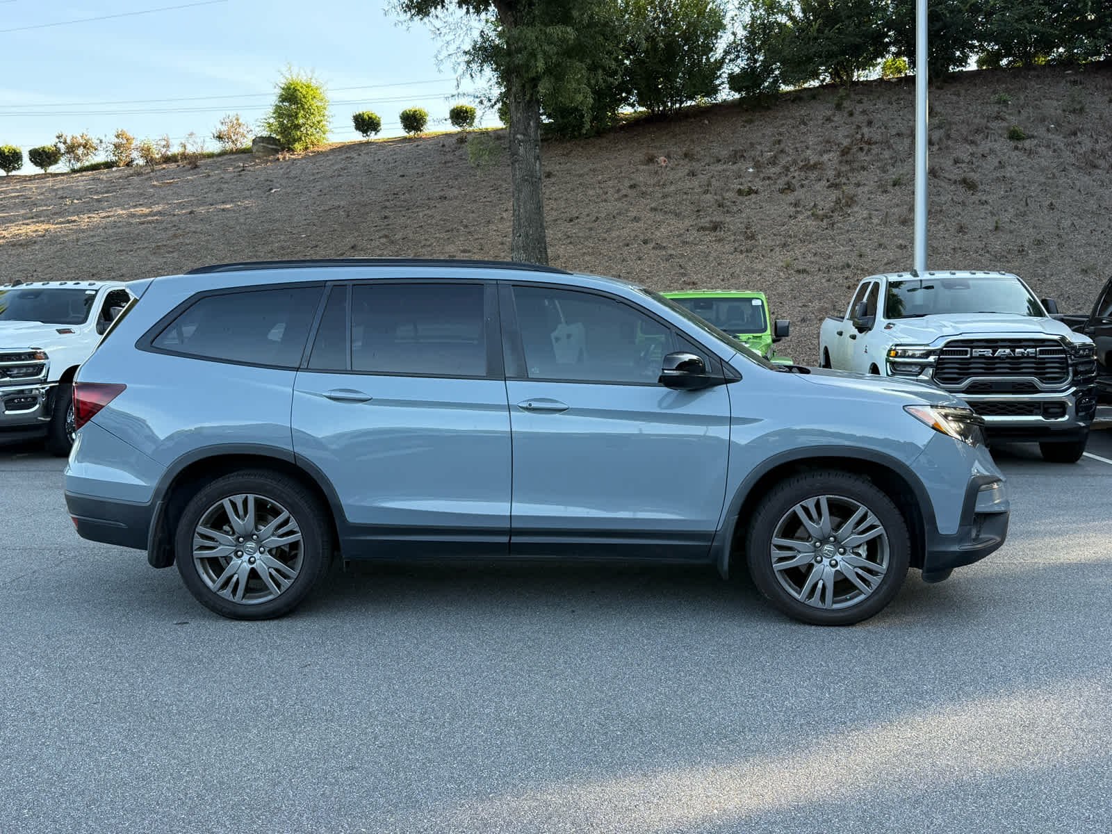 Used 2022 Sonic Gray Pearl Honda Sport image 6