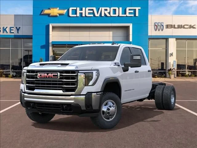 2026 GMC Sierra 3500HD Pro - Photo 6