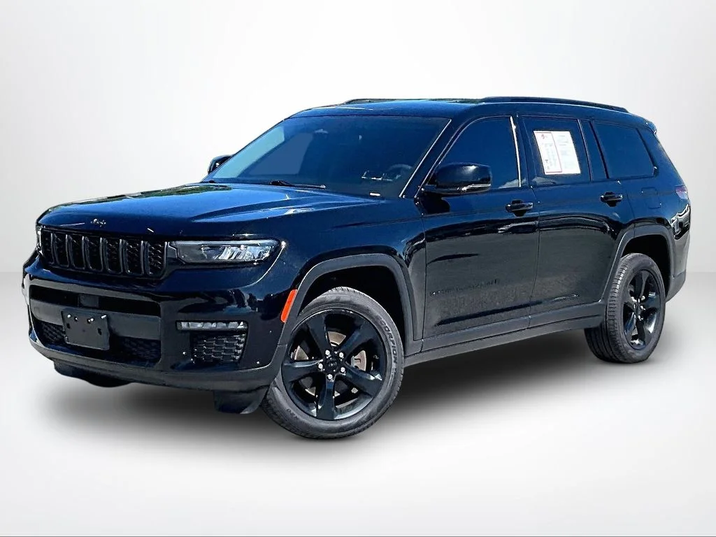Used 2023 Black Jeep Limited image 2