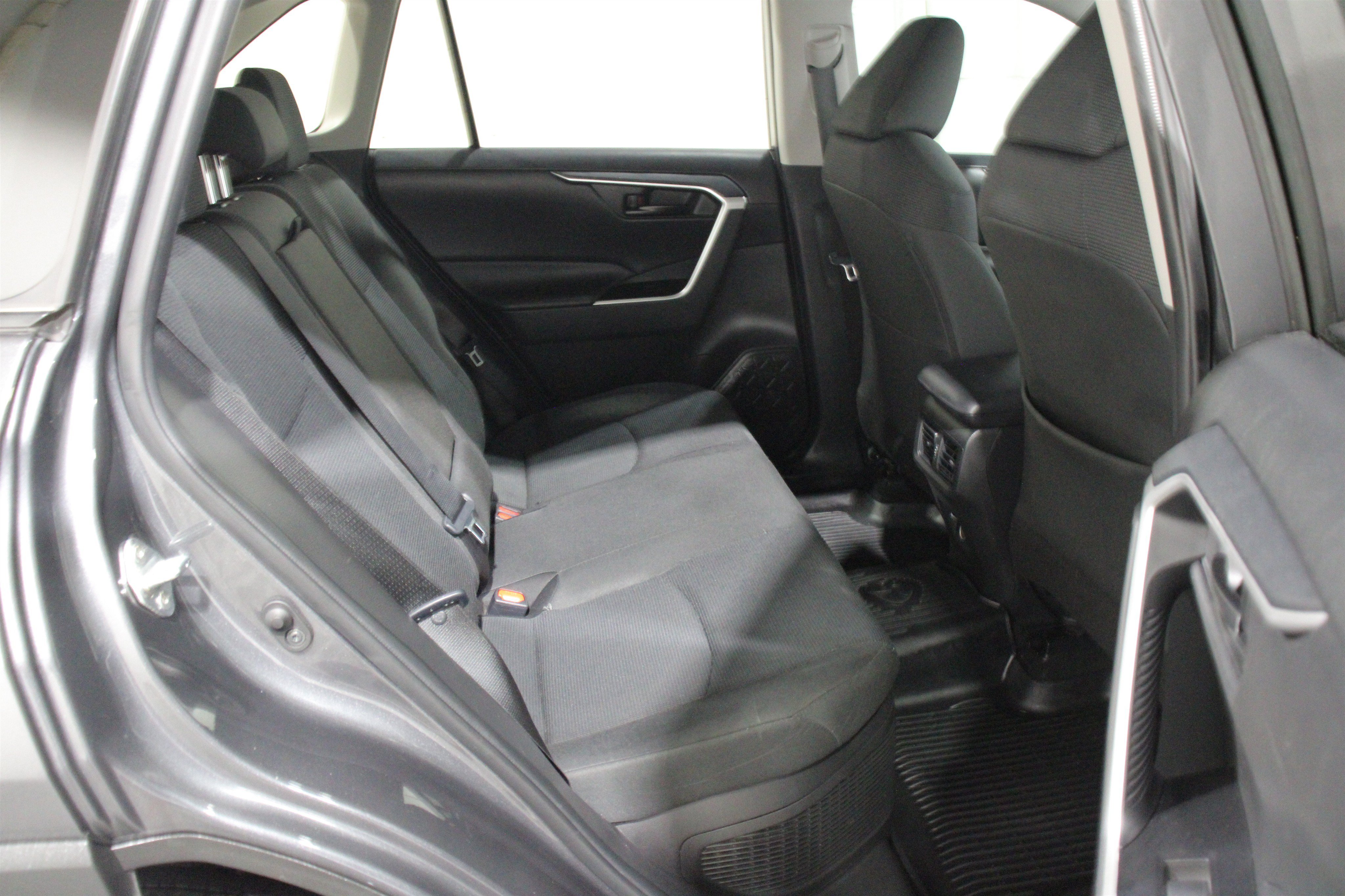 Used 2024 Magnetic Gray Metallic Toyota Hybrid LE image 25