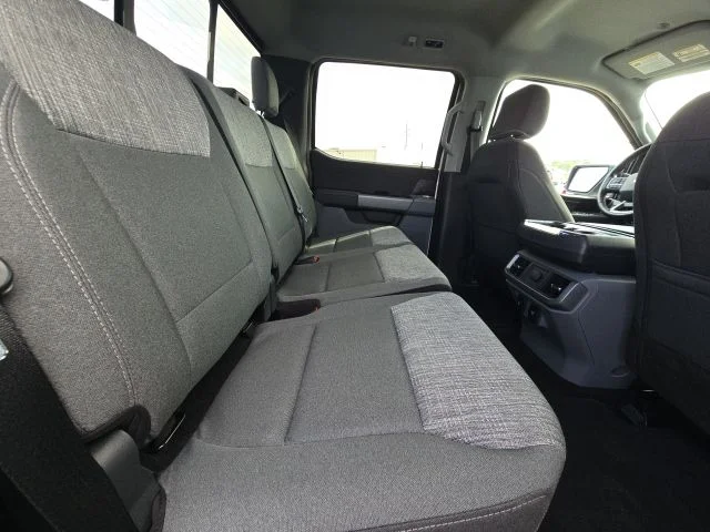 Used 2022 White Ford XLT image 15
