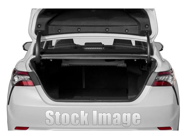 Used 2024 Wind Chill Pearl Toyota XSE Front-Wheel Drive image 20