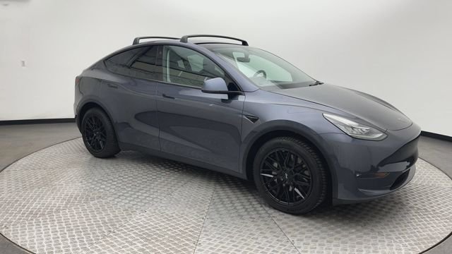 2022 Tesla Model Y Long Range - Photo 2