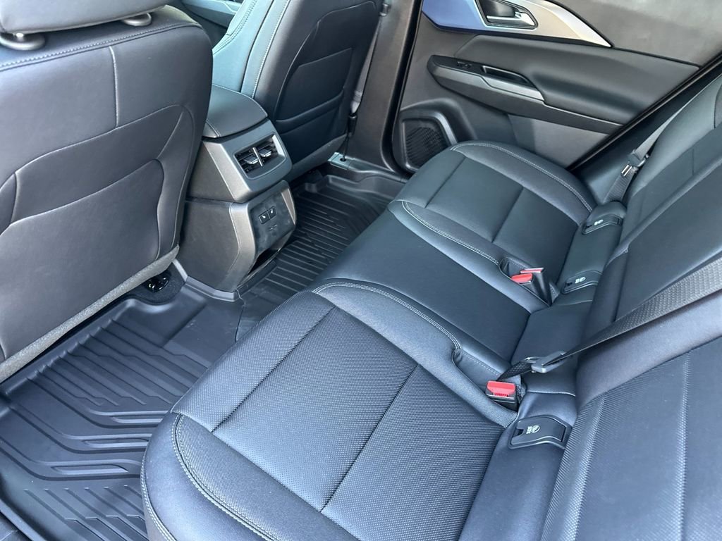 2026 Chevrolet Equinox EV 2LT - Photo 11