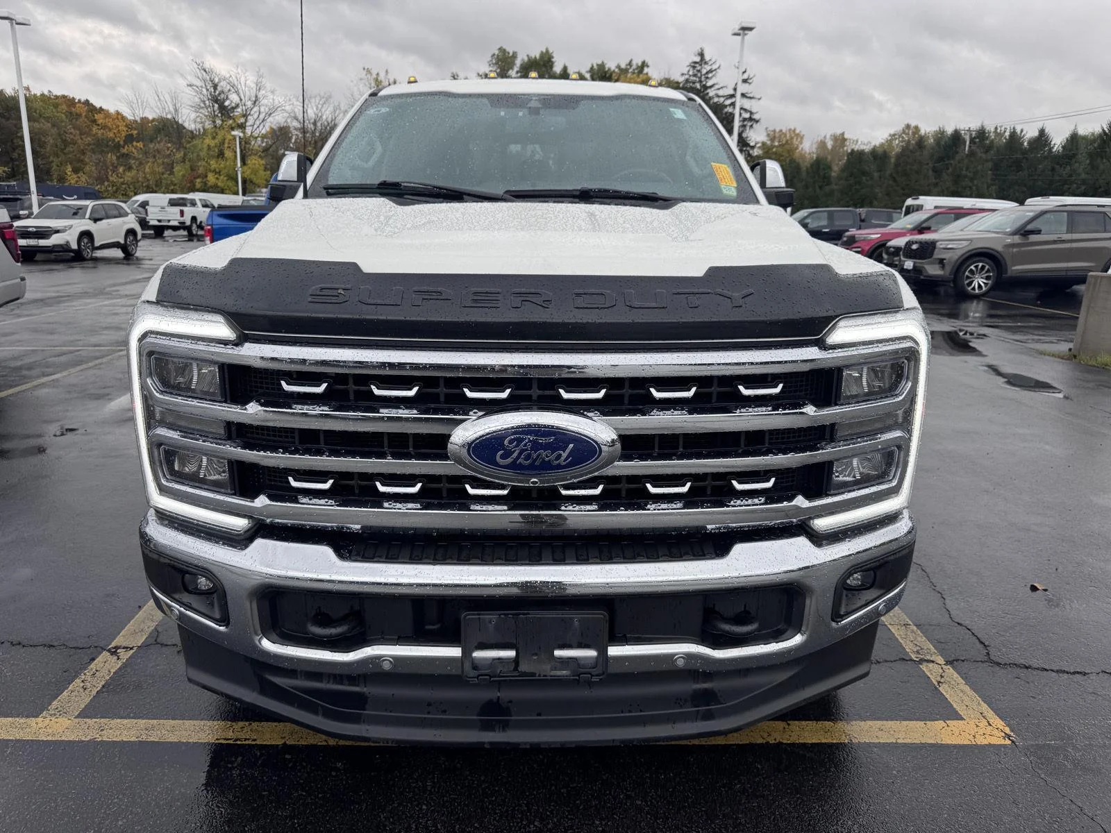 Used 2023 Star White Metallic Tri-Coat Ford Lariat image 2