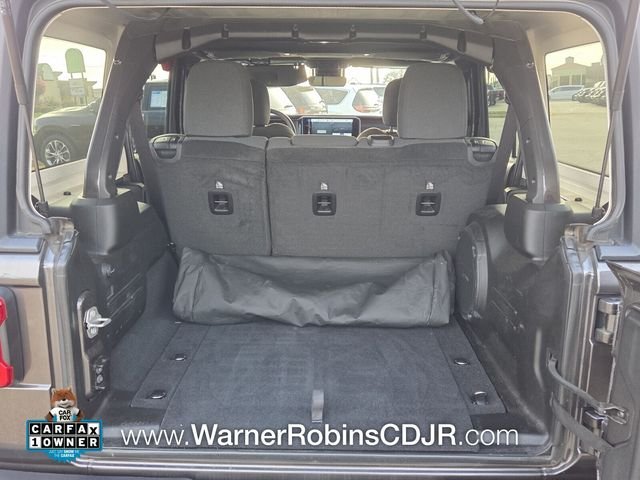 Used 2024 Gray Jeep Rubicon image 11