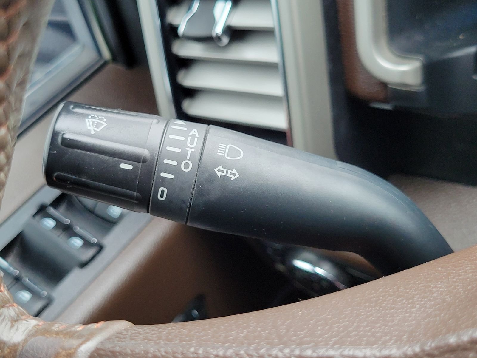 Certified Used 2020  Ford King Ranch image 15