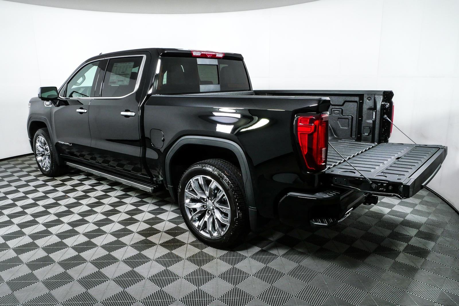 2026 GMC Sierra 1500 Denali - Photo 33