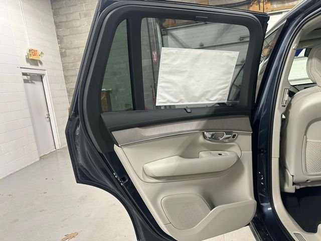 New 2026 Denim Blue Volvo Ultra image 12