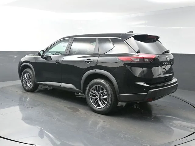 Used 2024 Black Nissan S image 5