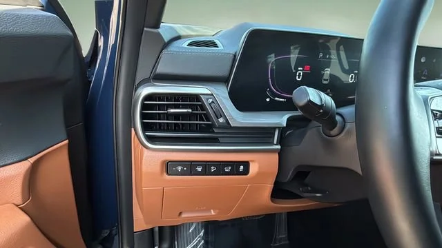 Used 2024 Blue Kia EX X-Line image 22