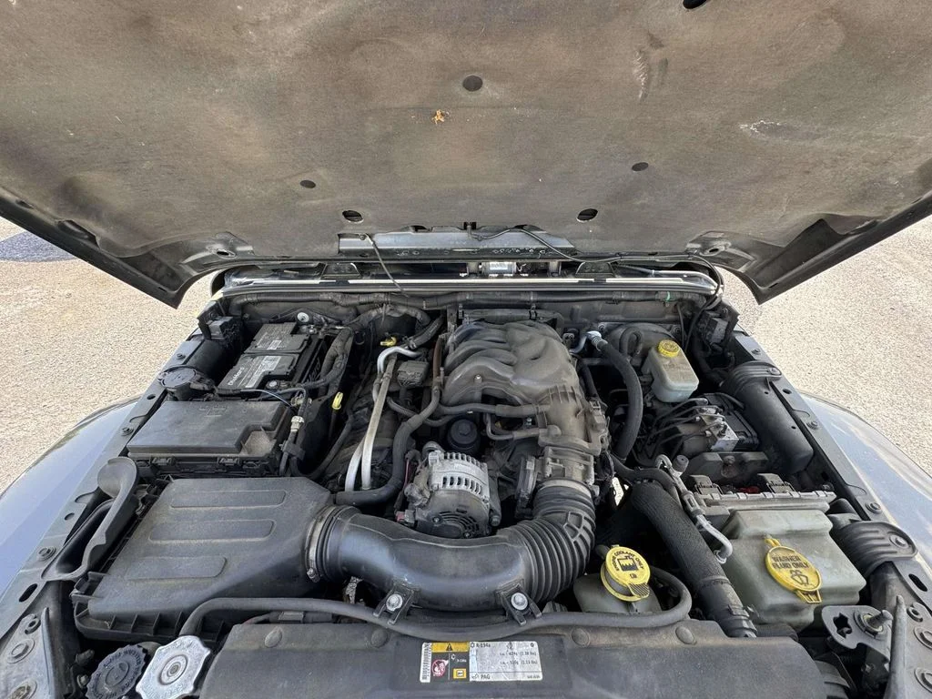 Used 2012 Black Jeep Rubicon image 12