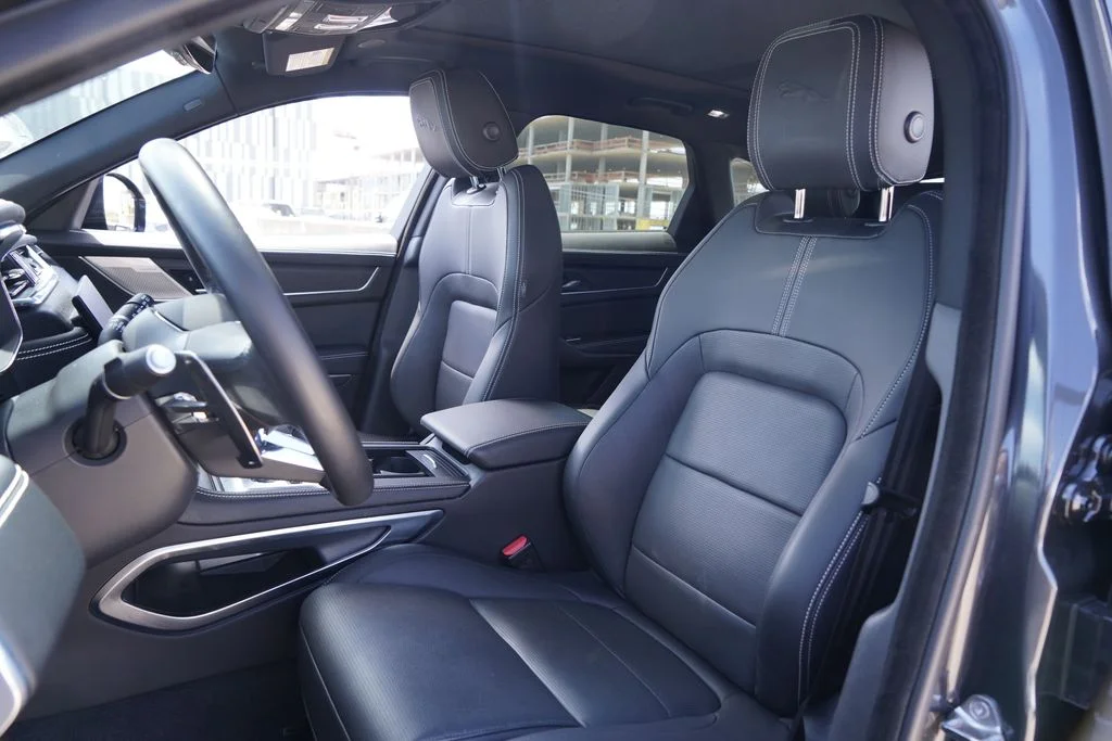 2026 Jaguar F-Pace R-Dynamic S - Photo 10
