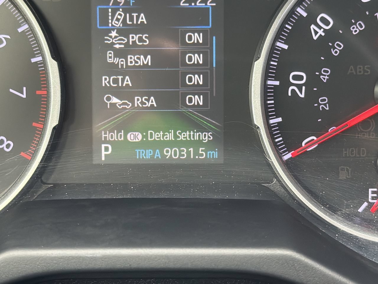 Used 2020 Silver Sky Metallic Toyota XLE Premium image 32