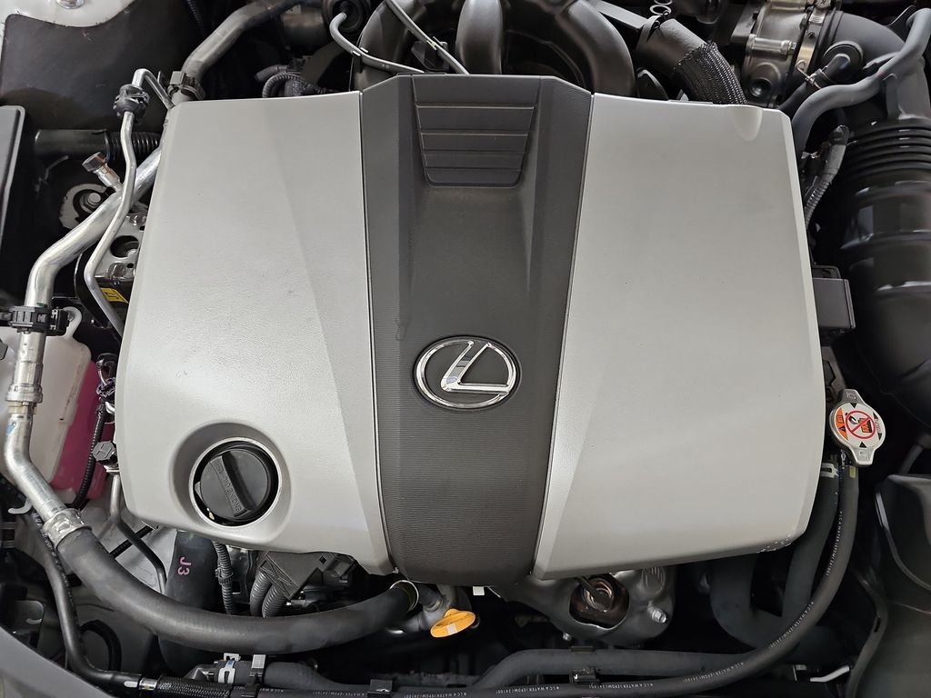 Used 2025 White Lexus 350 image 28