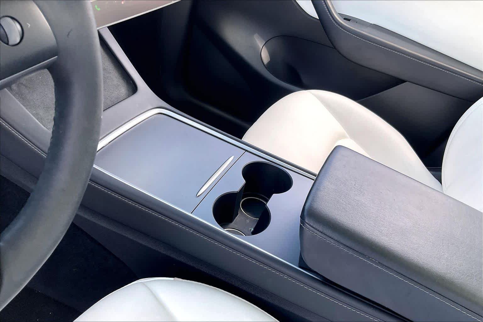 Used 2021 Pearl White Multi-Coat Tesla Long Range image 14