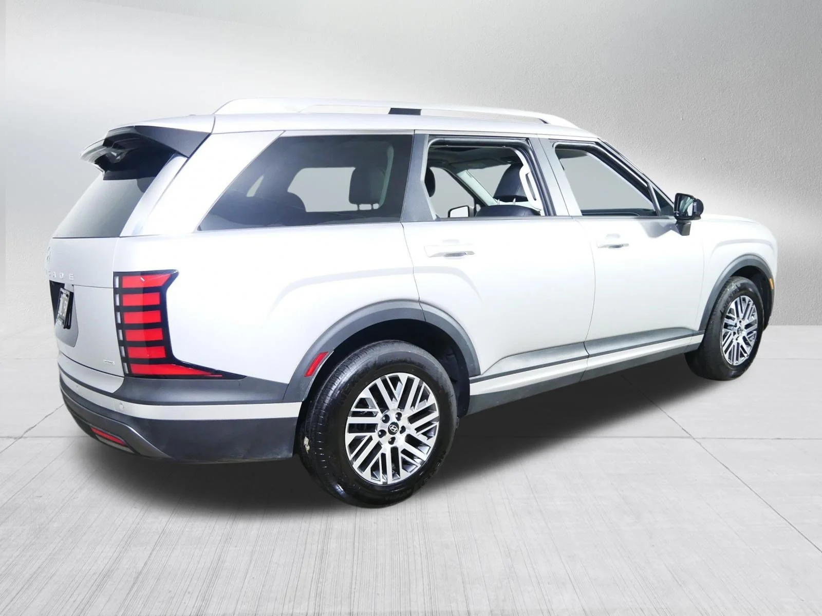 Used 2026 Typhoon Silver Metallic Hyundai SEL Convenience image 7
