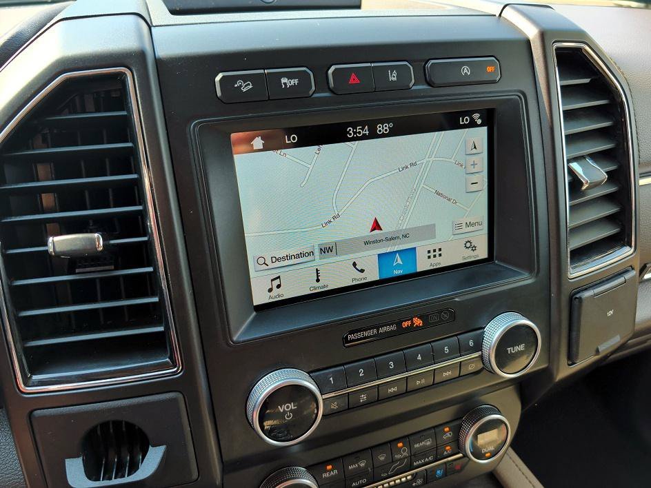 Used 2019 Black Metallic Ford Limited image 24