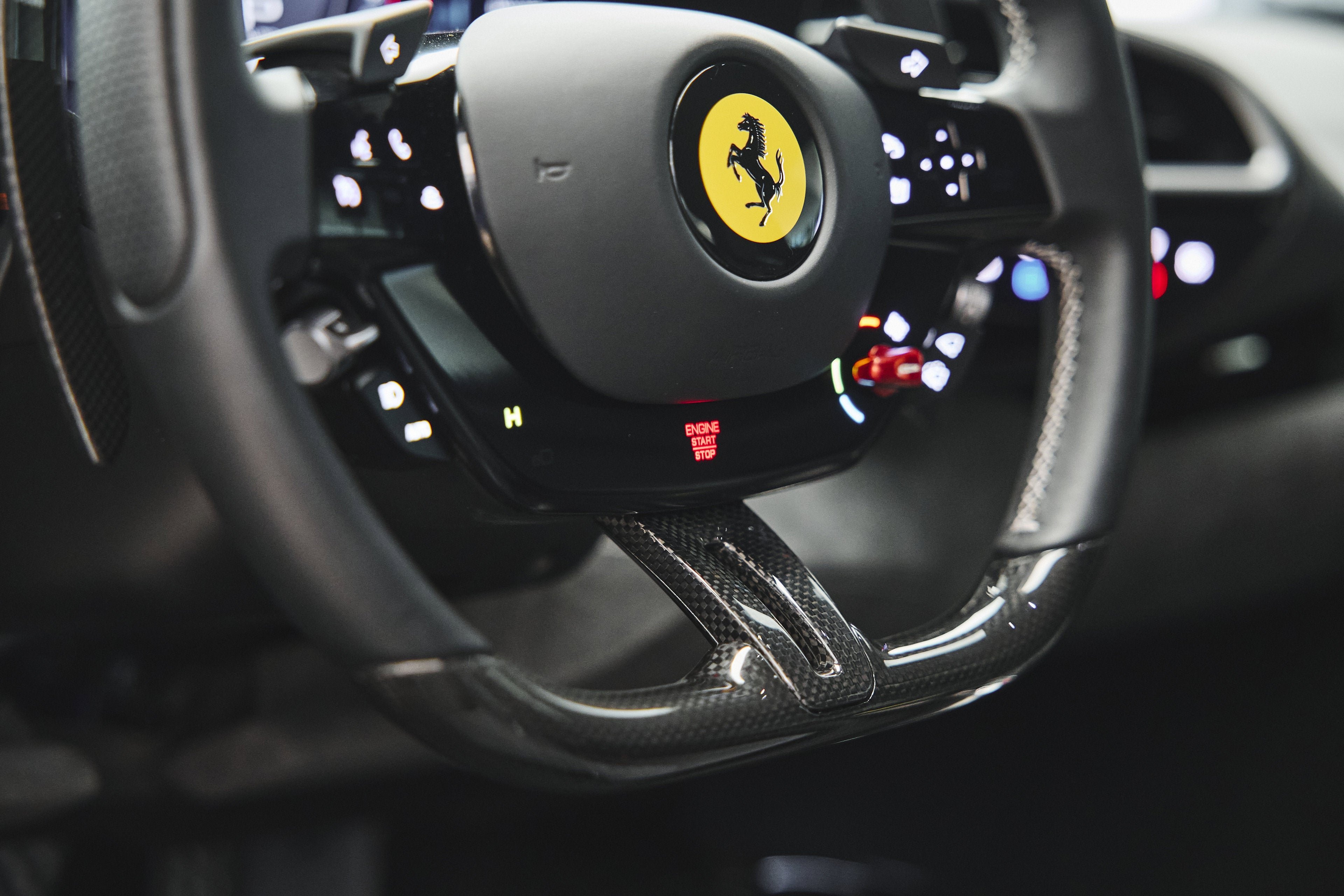 2025 Ferrari 296 Base - Photo 31