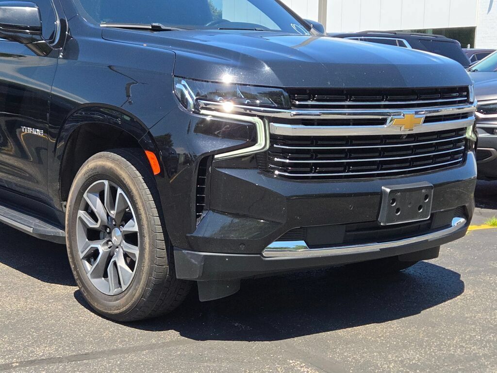Used 2023 Black Chevrolet LT image 2
